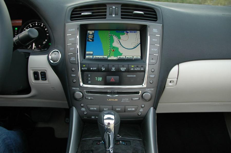  Lexus IS350C 2008 года  (фото 83 из 108)